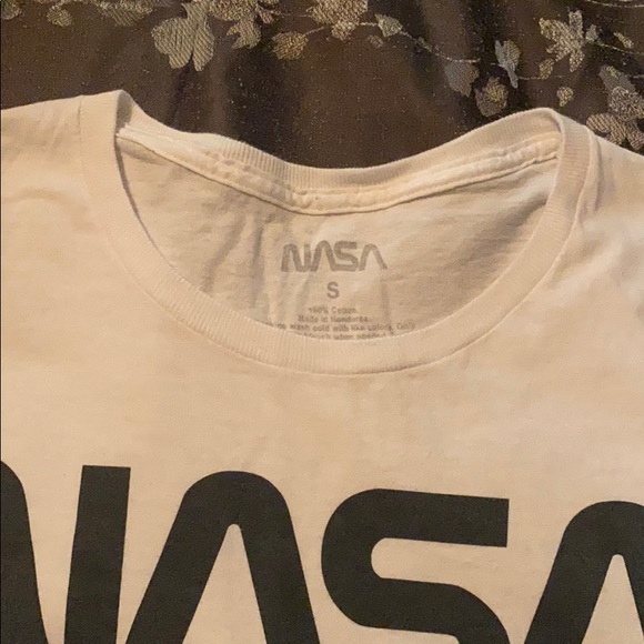 NASA tee - Picture 2 of 2